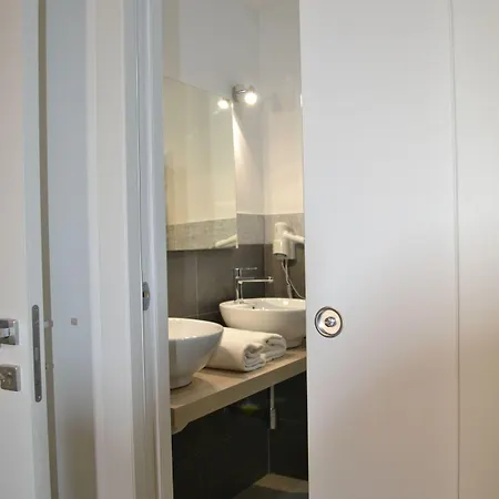 Varadero Bed & Breakfast 4*